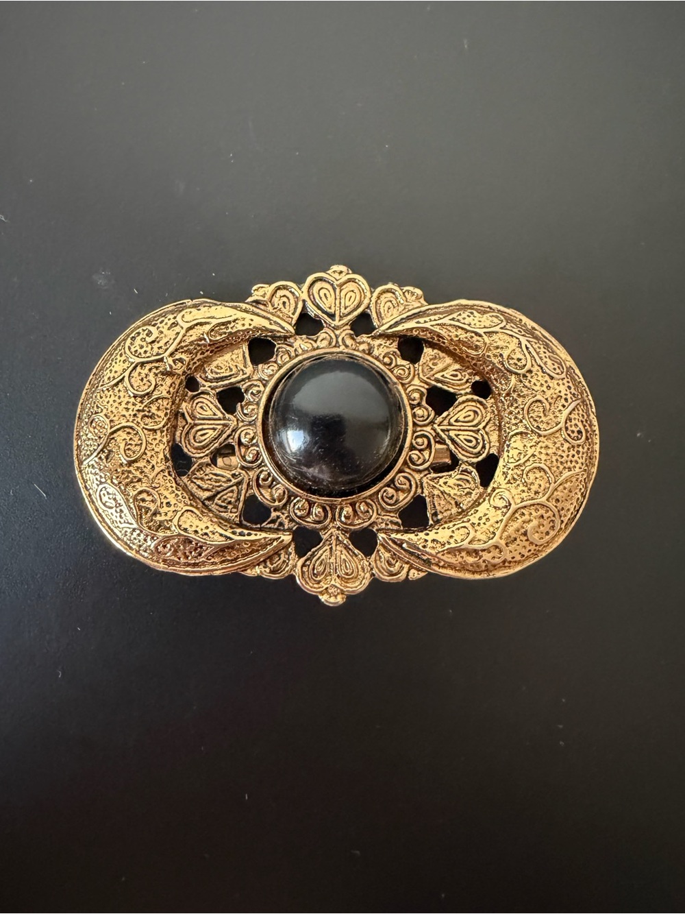 Vintage Inlay Oval Gold Tone with Black Stone Brooch